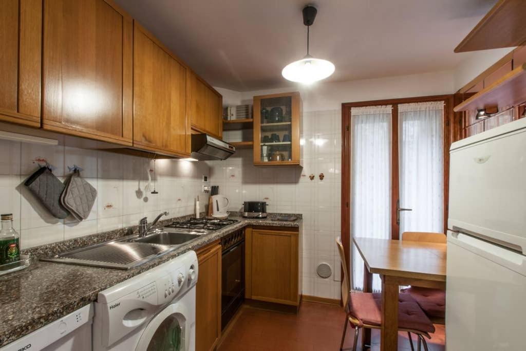 Ca' Cordoni - Charming Place In The Heart Of Venedig Exteriör bild